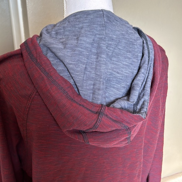 Flag & Anthem men’s hoodie, size large, maroon and gray - Picture 6 of 9